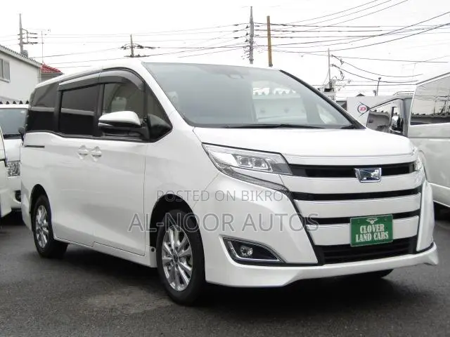 Toyota Noah 2021 Pearl