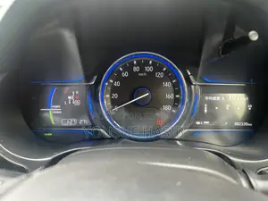 Honda Grace 2015 Red