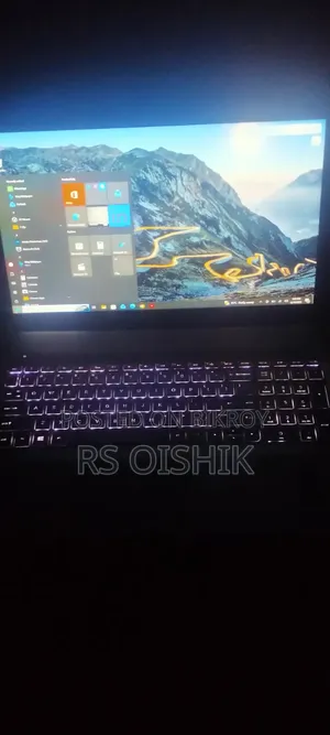 Laptop HP 15 8GB Intel Core i7 HDD+SSD 512GB