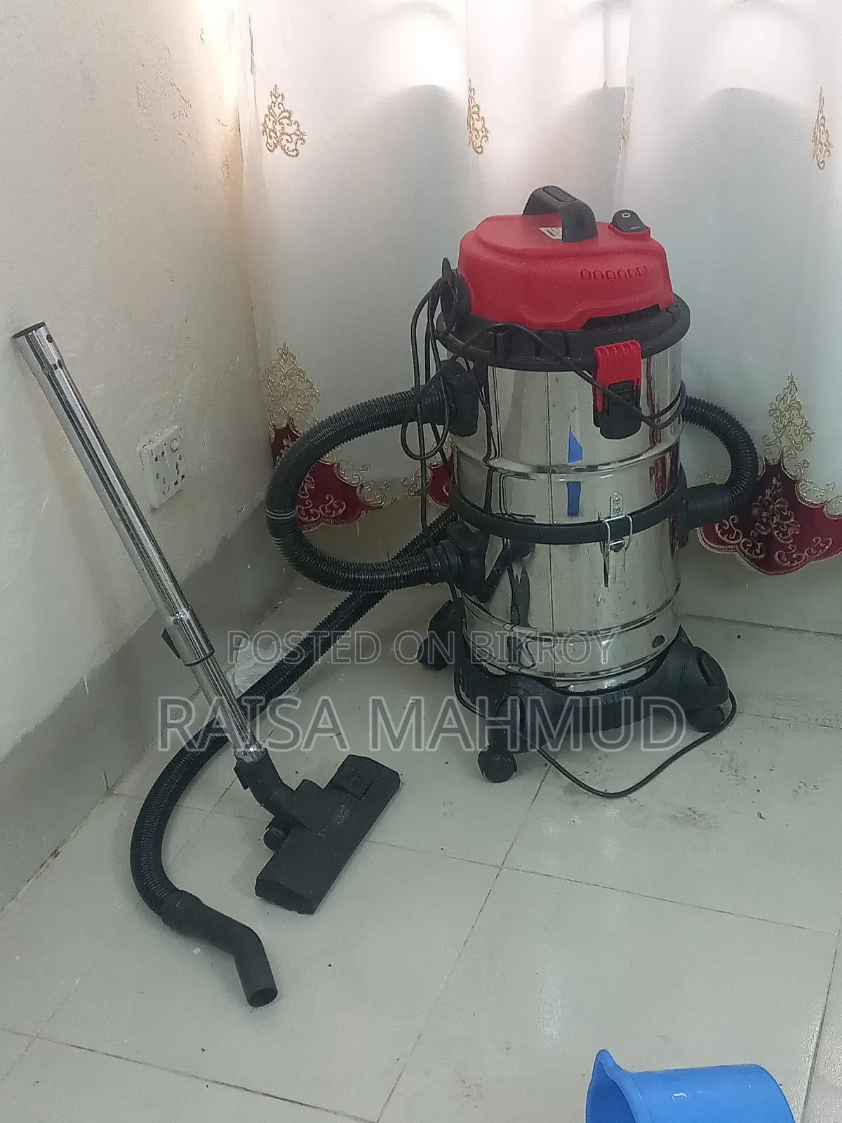 Vacuum Cleaner