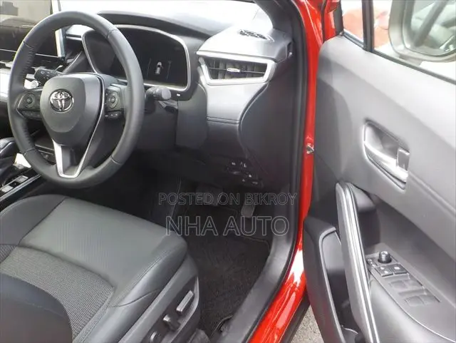 New Toyota Corolla Cross 2025 Maroon