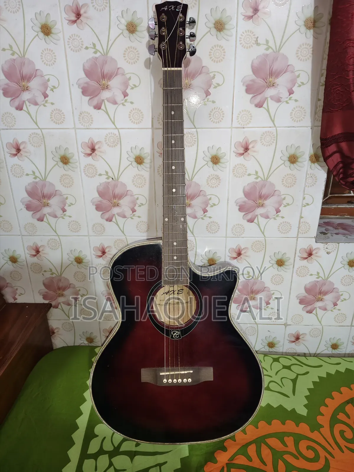 Axe Ag-52c Guiter