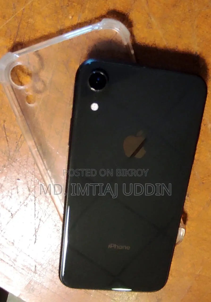 New Apple iPhone XR 64 GB Black