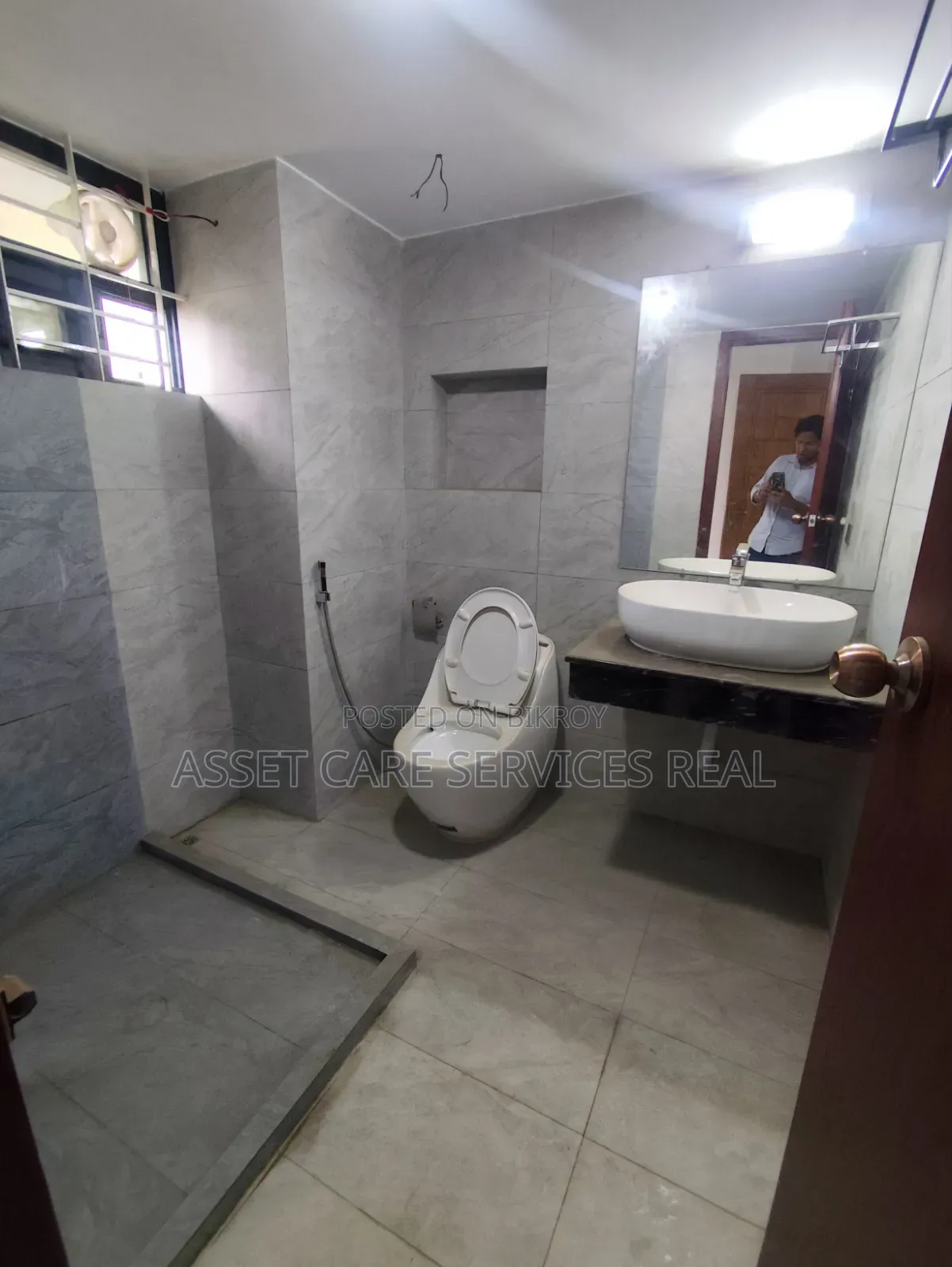 21-Bedroom 15000-SQFT New Independent House Office Rent in Baridhara