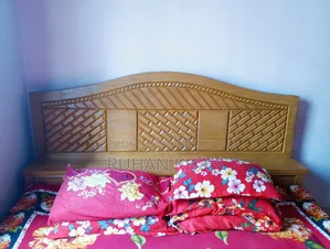 সেগুন কাঠের খাট ৬/৭ ফিট