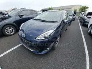 Toyota Aqua 2021 Blue
