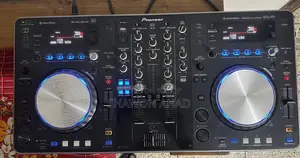 Dj Player (Pioneer Xdj R1)