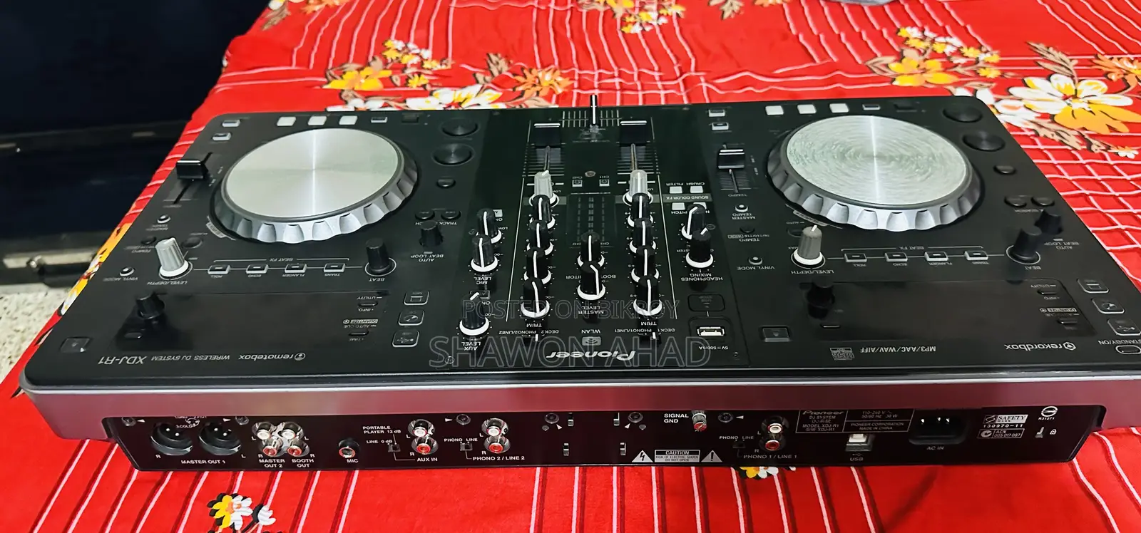 Dj Player (Pioneer Xdj R1)