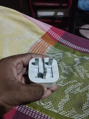 আইফোন Adaptor
