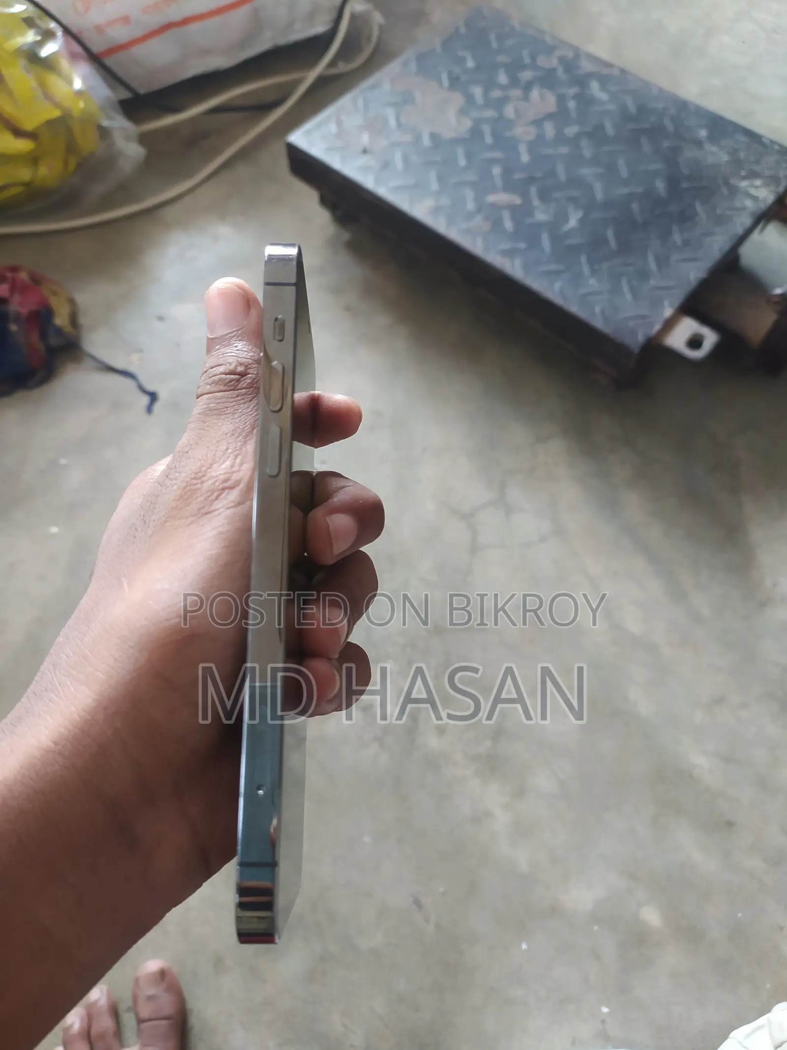 অ্যাপল আইফোন ১২ প্রো ১২৮ জিবি কালো