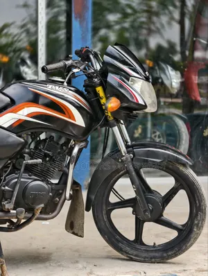 TVS Metro 2016 Red