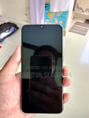 Samsung Galaxy A30 64 GB Blue