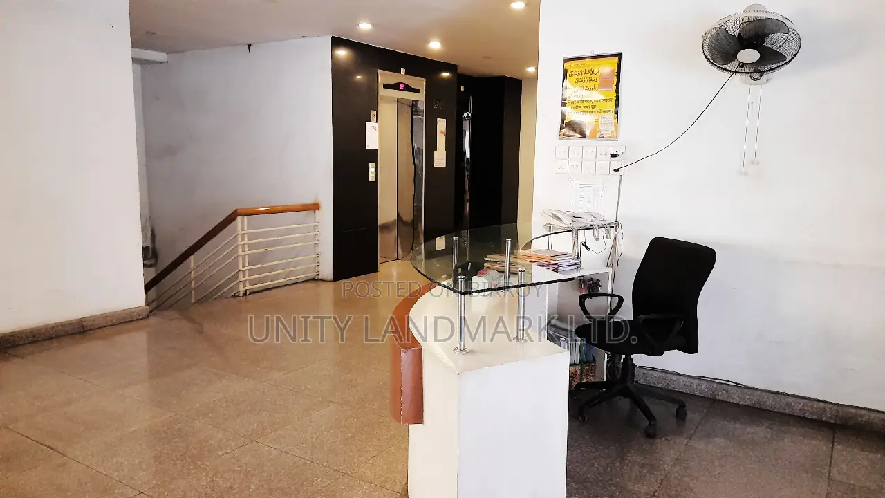 Furnished 3bdrm Apartment in Uproperty, Dhanmondi for Sale