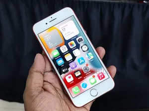 Apple iPhone 7 128 GB Red