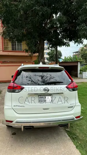 Nissan X-Trail 2.0 Hybrid FWD 2017 Pearl