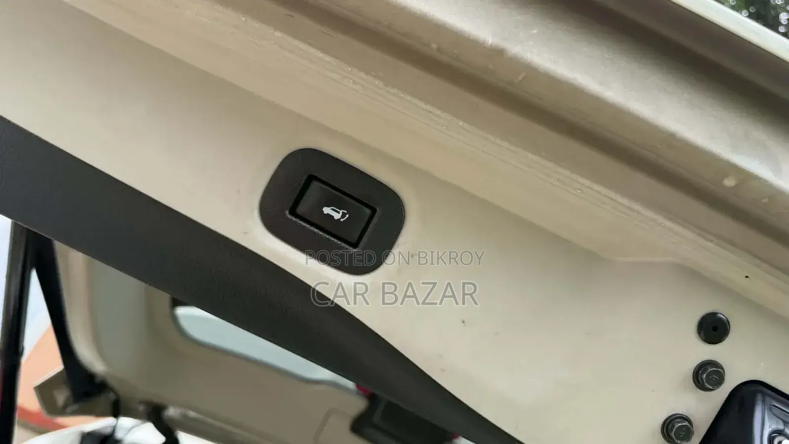 Nissan X-Trail 2.0 Hybrid FWD 2017 Pearl