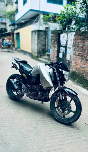 Yamaha FZ 2012 White
