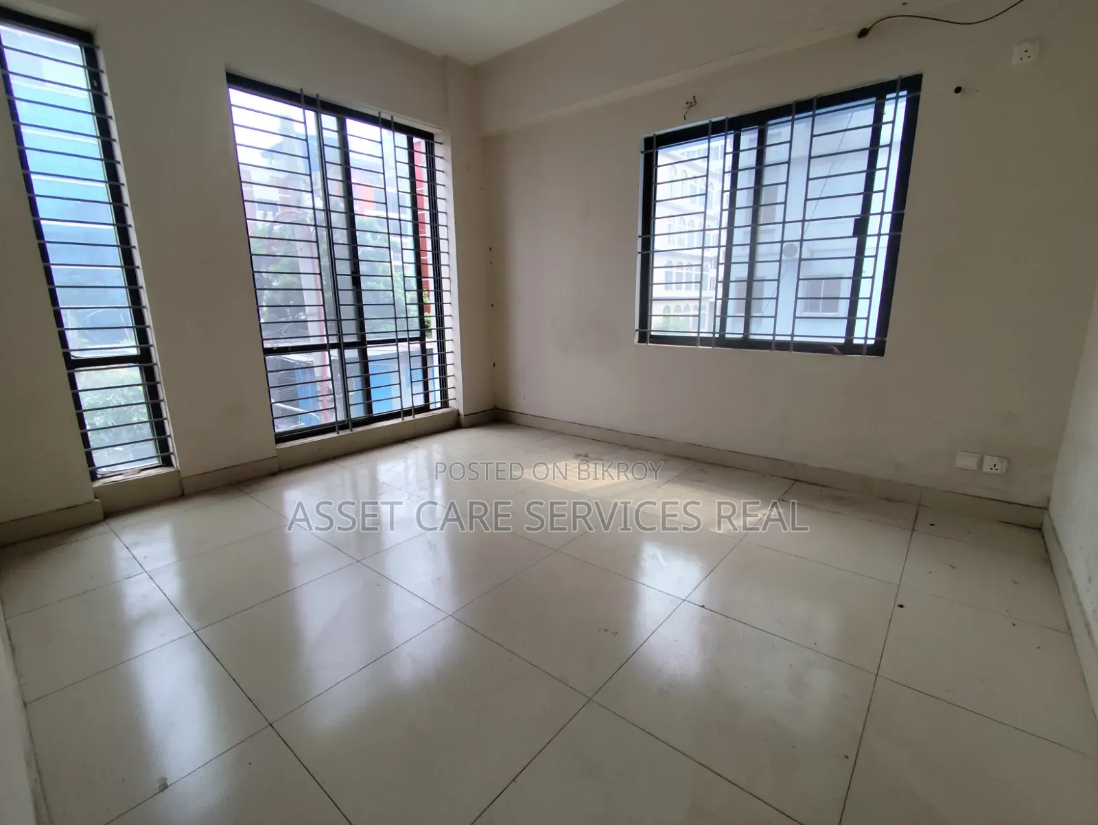 28-Bedroom 15000-SQFT Independent House Office Rent Baridhara