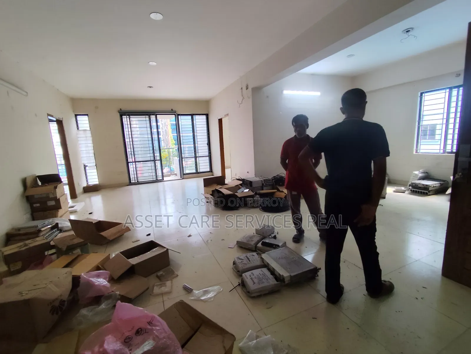 28-Bedroom 15000-SQFT Independent House Office Rent Baridhara