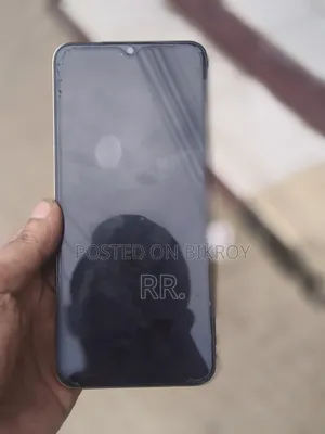 Vivo Y35 256 GB Gold