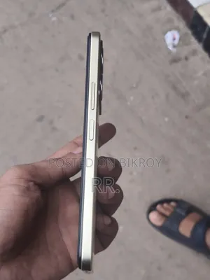 Vivo Y35 256 GB Gold
