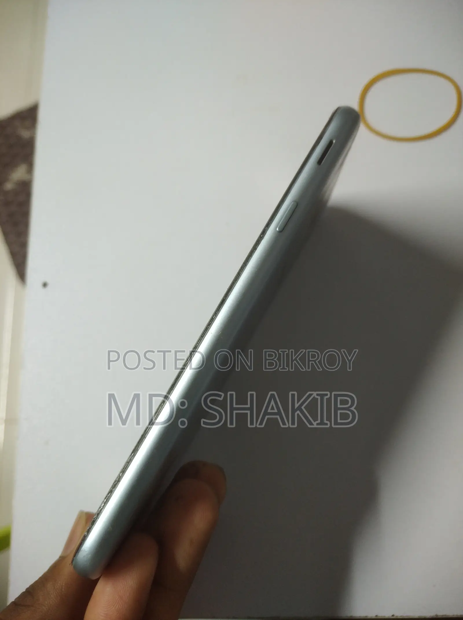 Samsung Galaxy J7 Pro 64 GB
