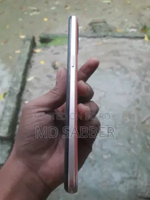 Oppo F17 128 GB Red