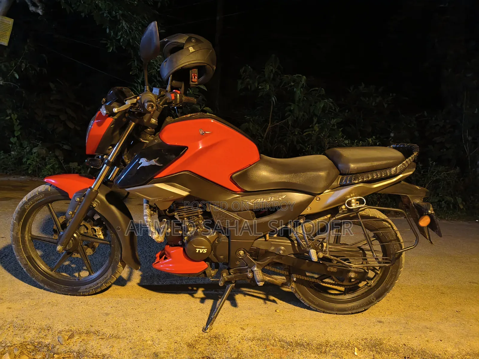 TVS Raider 125 2022 Red