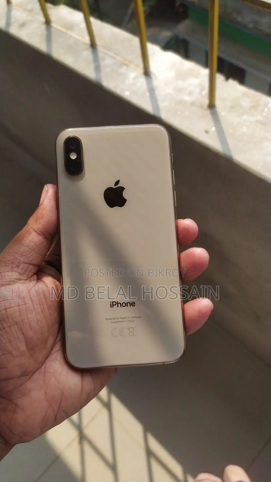 Apple iPhone XS 64 GB Gold