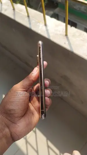 Apple iPhone XS 64 GB Gold