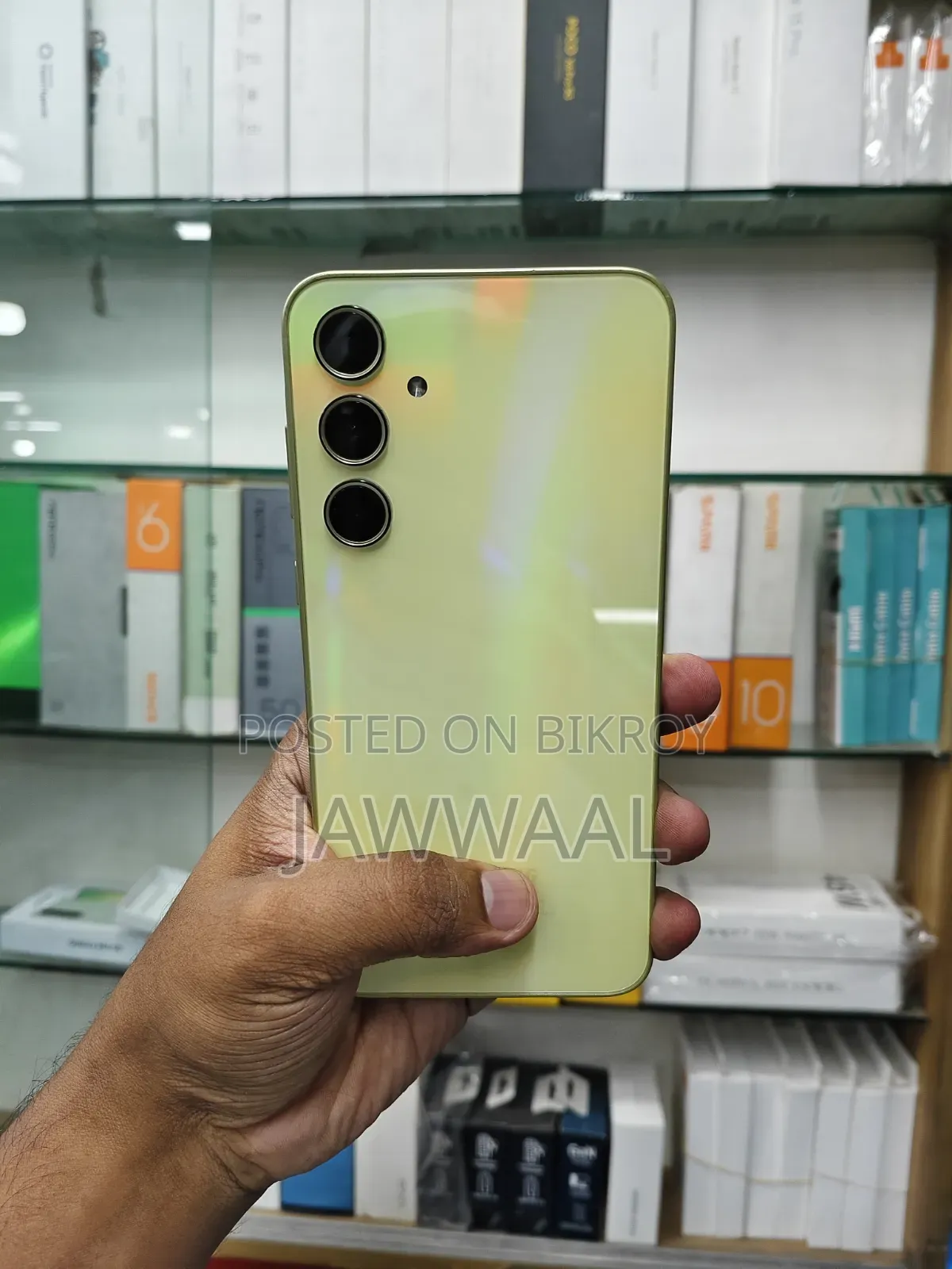 স্যামসাং গ্যালাক্সি এ৩৫ ১২৮ জিবি ইয়েলো