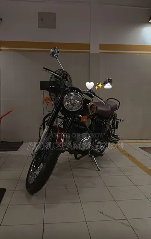 Royal Enfield Classic 350 2024 Black