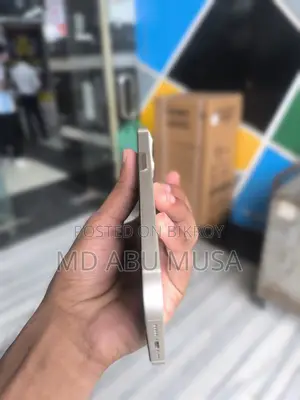 Apple iPhone 13 128 GB White