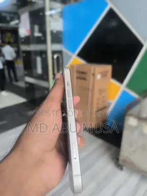 Apple iPhone 13 128 GB White