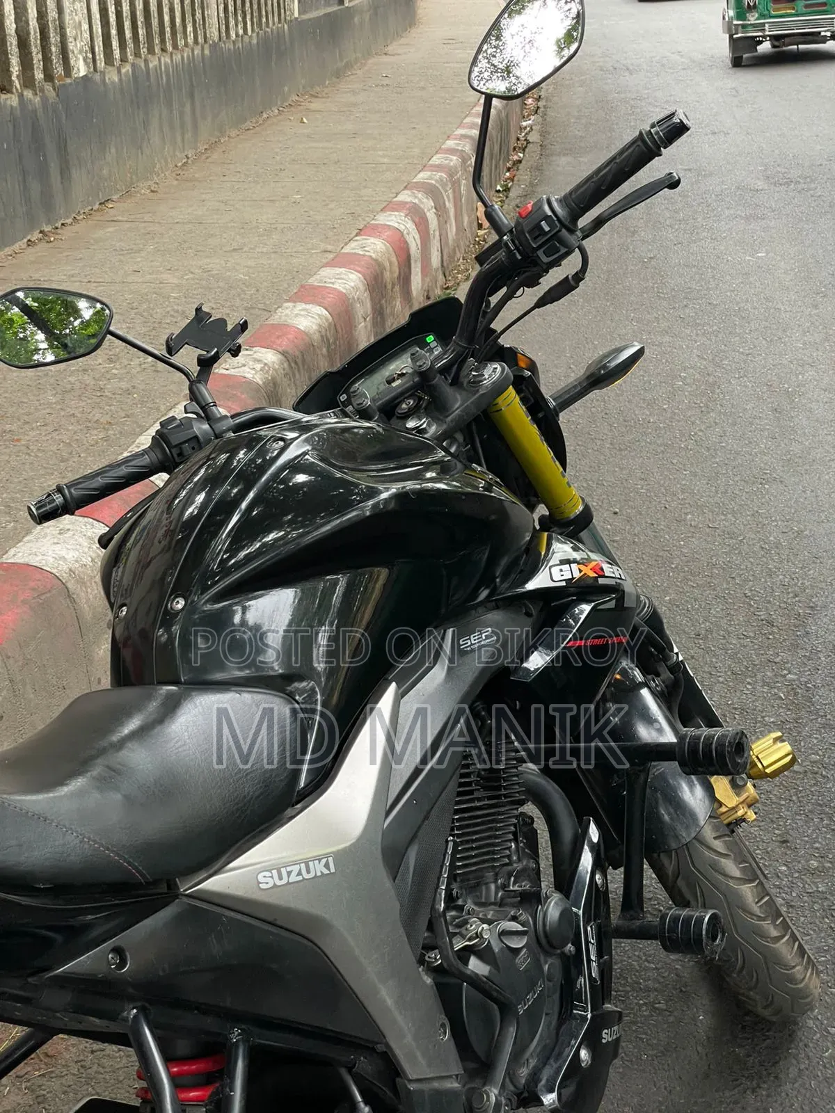 সুজুকি জিক্সার মনোটোন ২০২২ কালো
