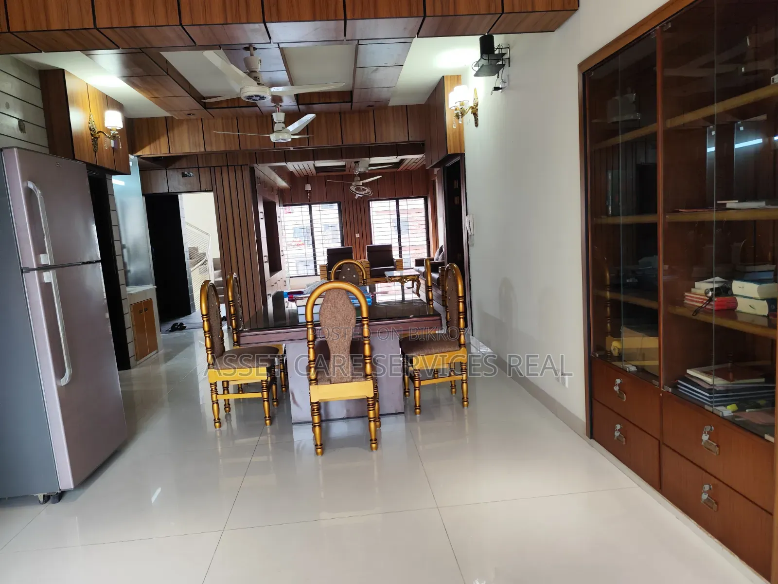 Furnished 4-bedroom Apartment in Baridhara for rent