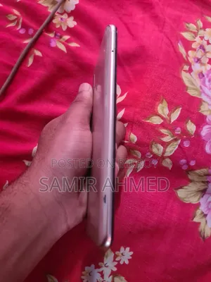 Samsung Galaxy A20 32 GB Gray