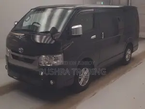 Toyota HiAce 2021 Black