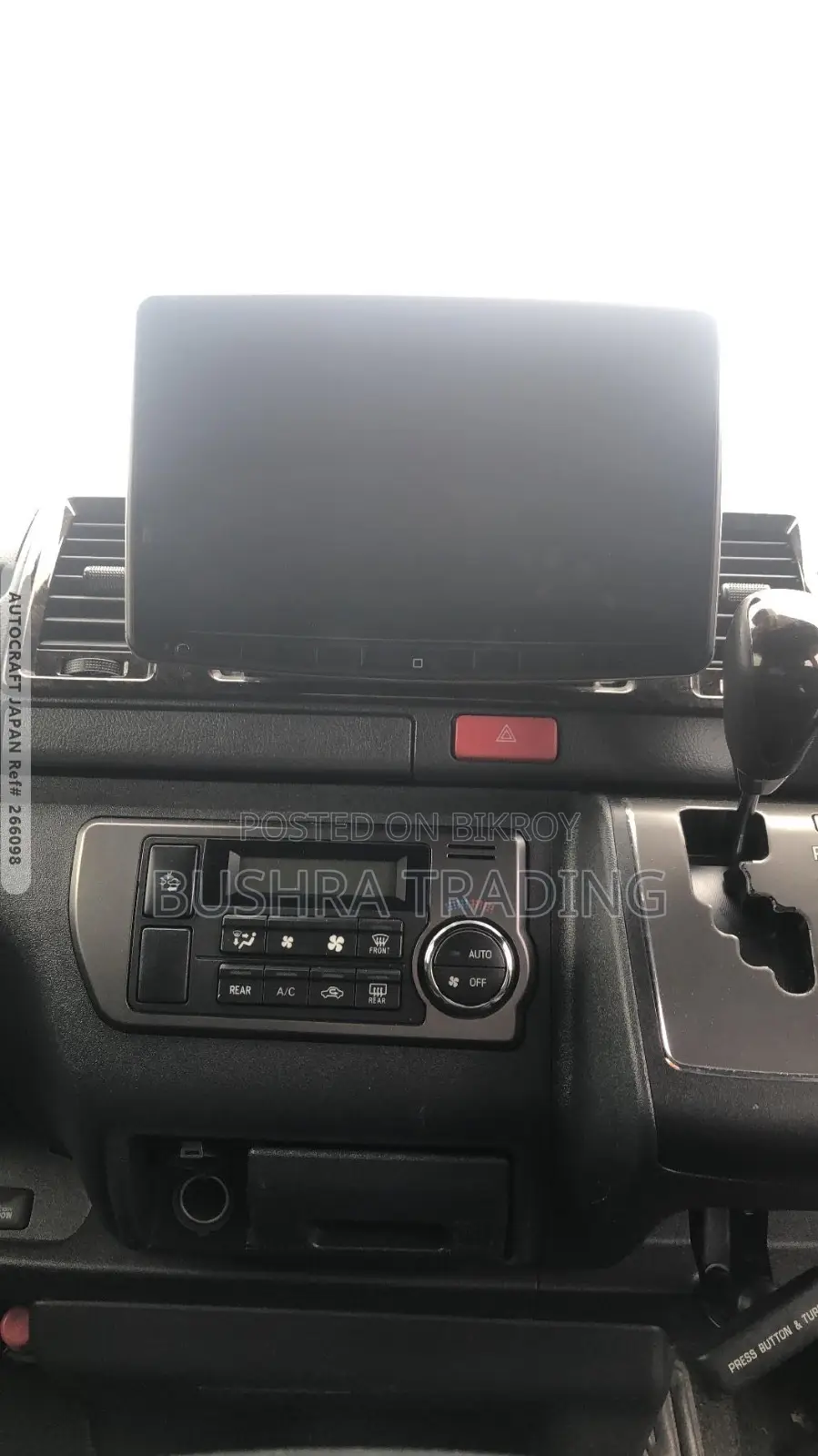 Toyota HiAce 2021 Black