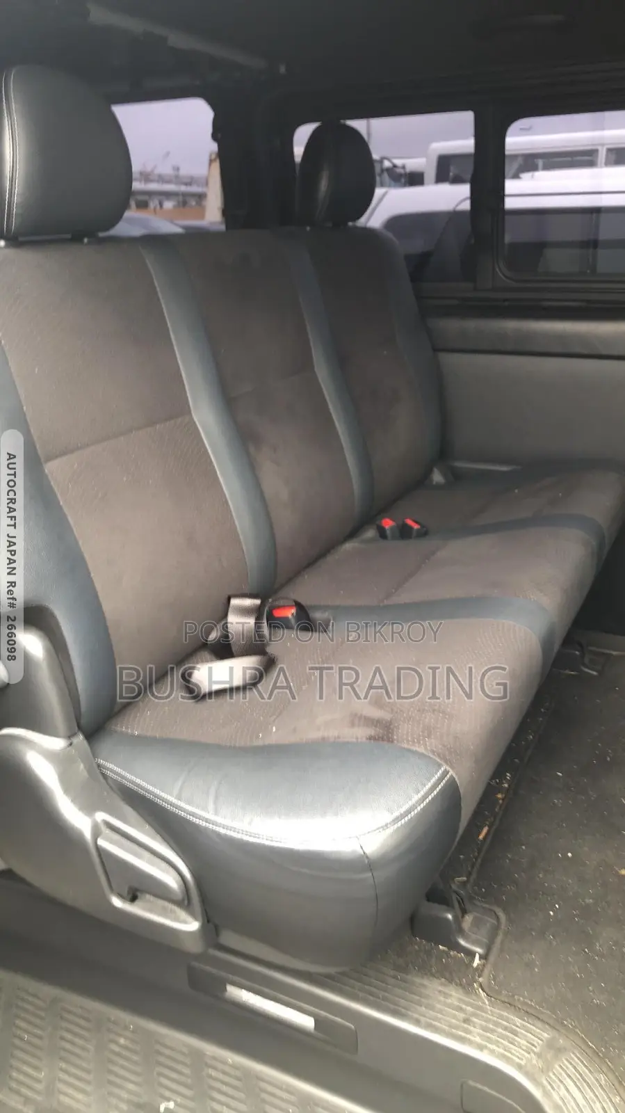 Toyota HiAce 2021 Black