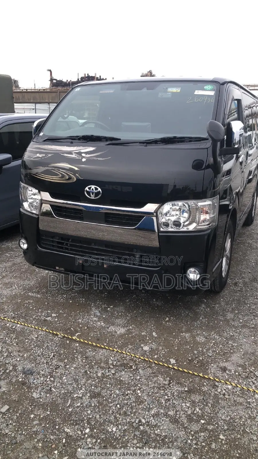 Toyota HiAce 2021 Black