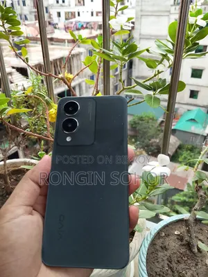 Vivo Y17s 128 GB Green