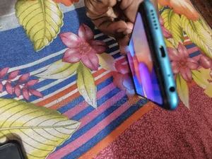 Vivo V15 128 GB Blue