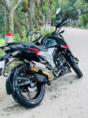TVS Apache 160 4V 2025 Black