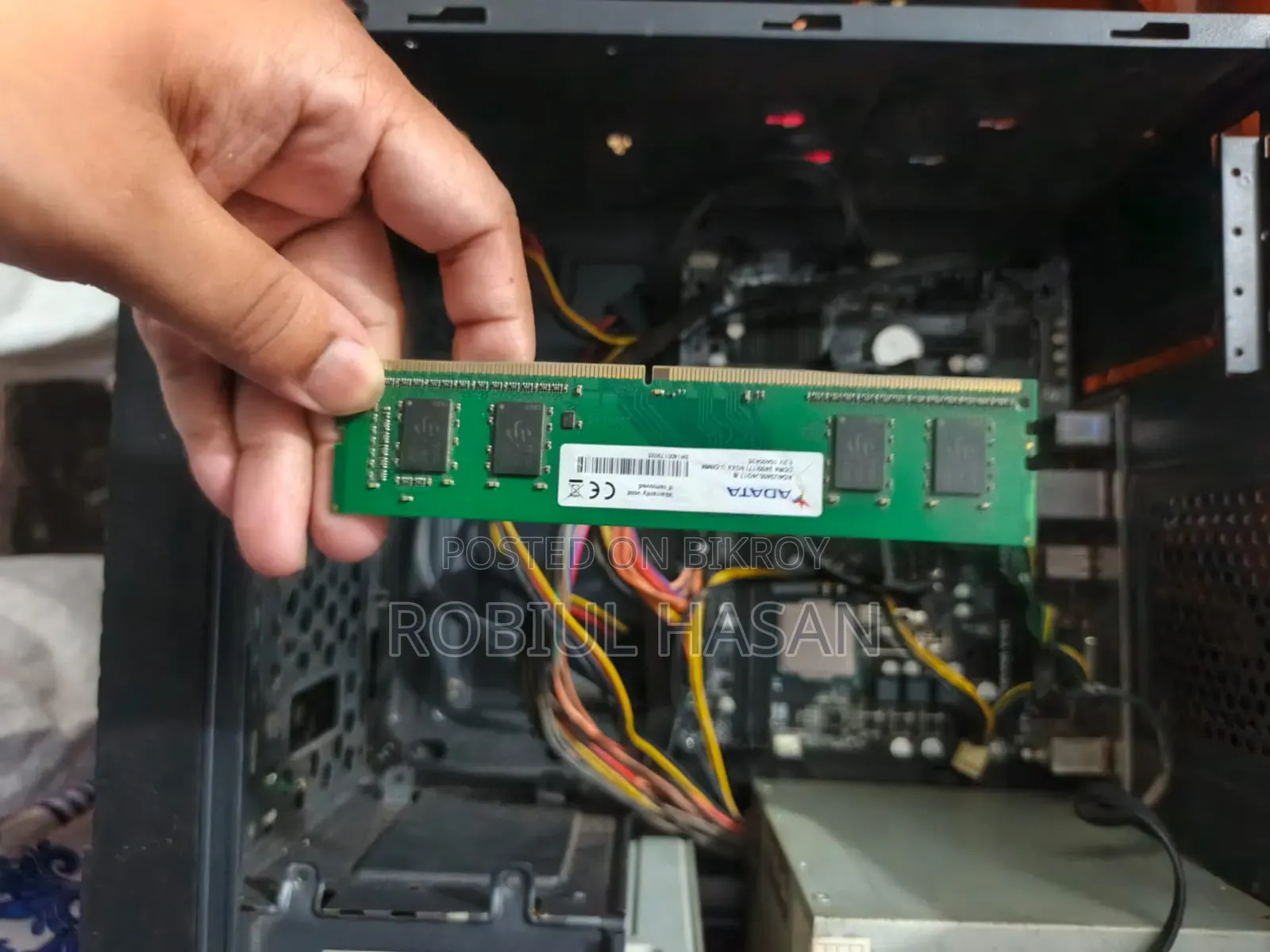 Gigabyte GA-H110MSTX-HD3-ZK 4GB Intel Core i3 SSD 256GB