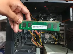 Gigabyte GA-H110MSTX-HD3-ZK 4GB Intel Core i3 SSD 256GB