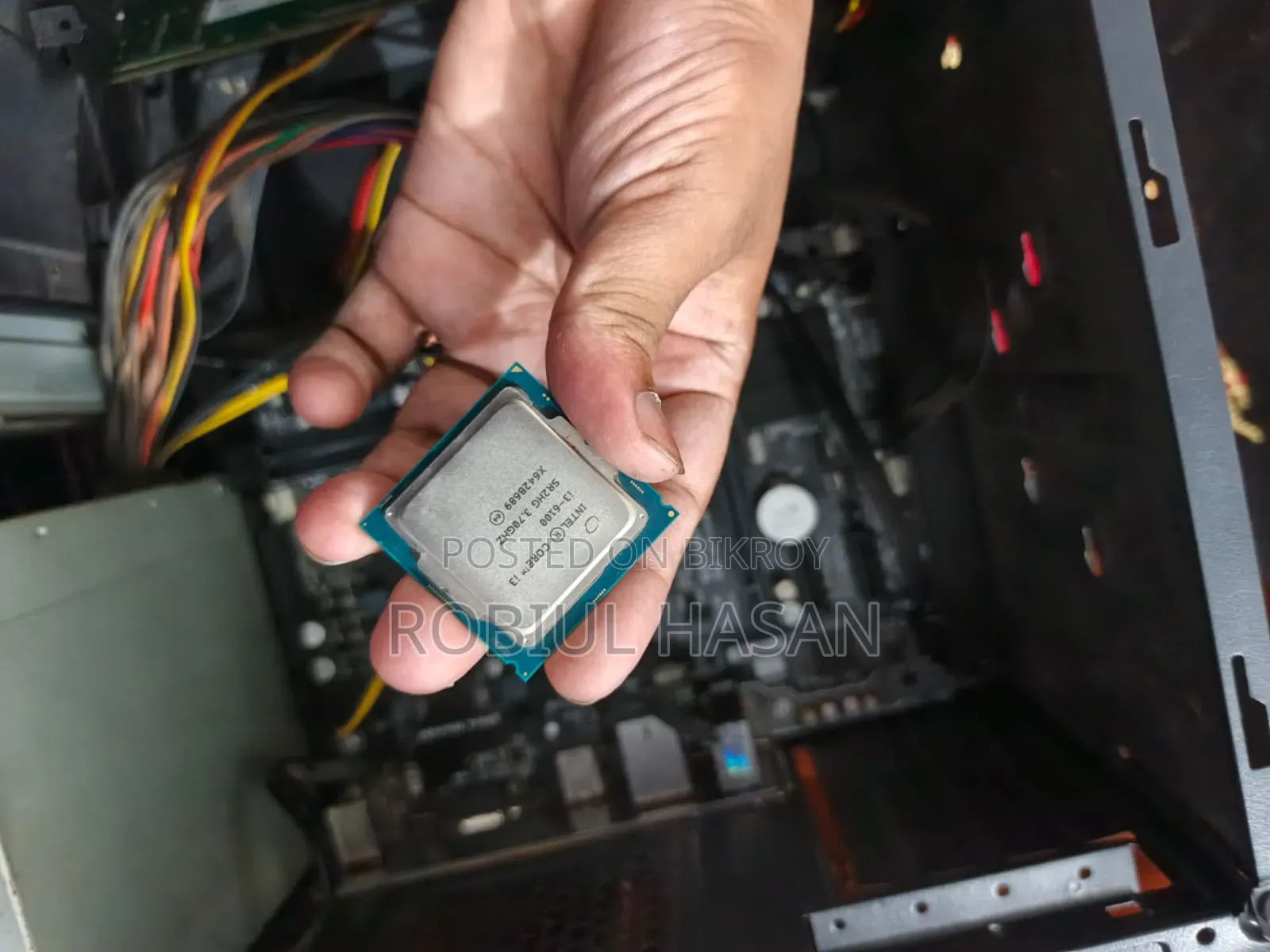 Gigabyte GA-H110MSTX-HD3-ZK 4GB Intel Core i3 SSD 256GB