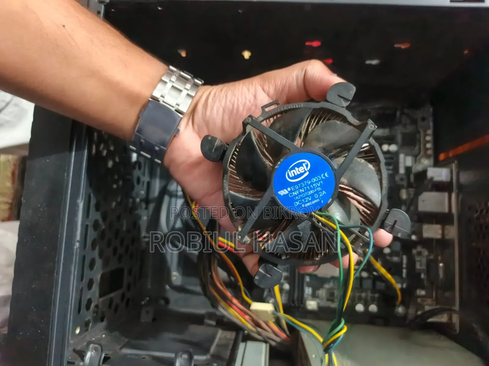 Gigabyte GA-H110MSTX-HD3-ZK 4GB Intel Core i3 SSD 256GB