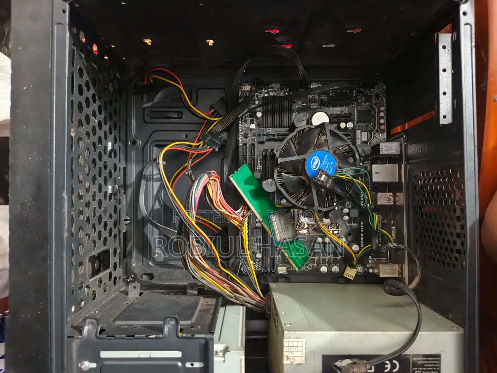 Gigabyte GA-H110MSTX-HD3-ZK 4GB Intel Core i3 SSD 256GB