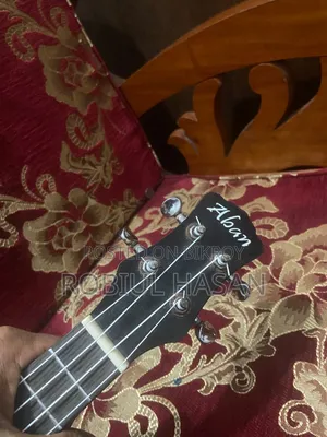 Ukulele ( Aban )